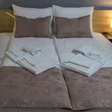 Nataly 2 krevet i doručak 4*